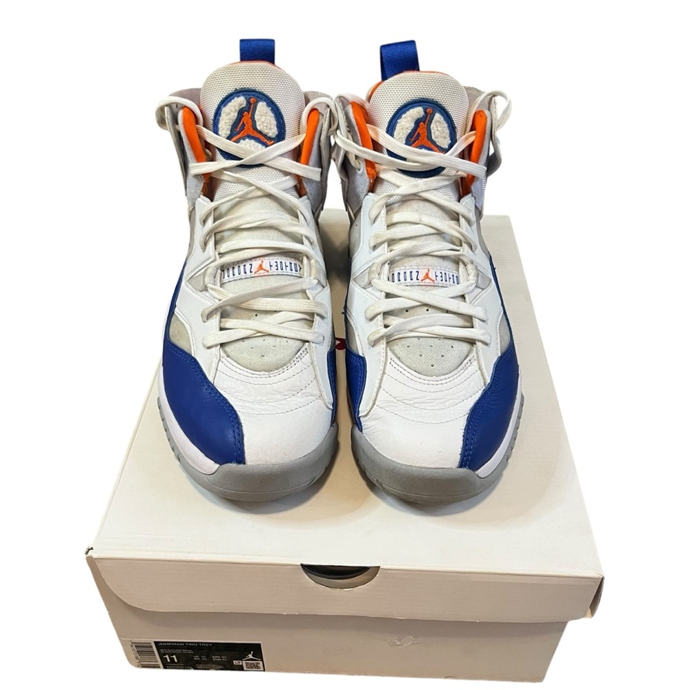 Jordan Jumpman Two Trey White Hyper Royal Men's Basketball Shoes in box size 11 - Picture 2 of 11
